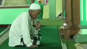 Permasalahan Puji-pujian Selesai Adzan
